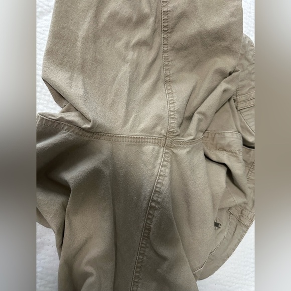 Reitmans Women's Crops Size 15 - Picture 9 of 9